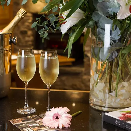 Maxim Hotell 4*