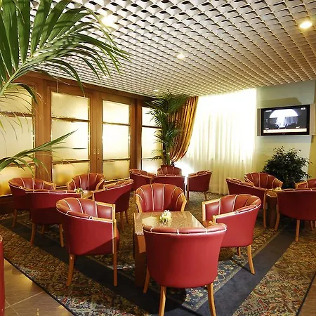 Hotel Maxim 4*